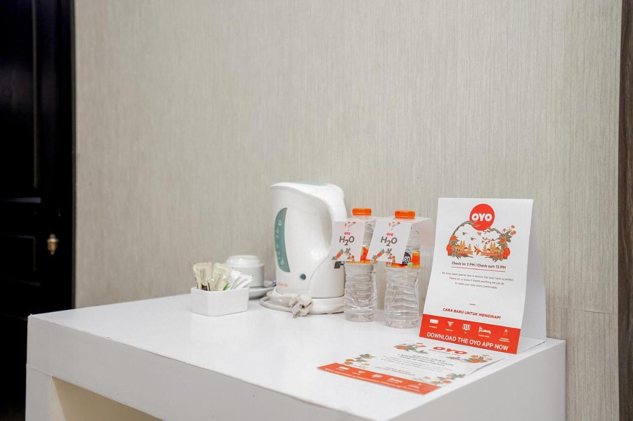 Maumu Hotel & Lounge Surabaja Zewnętrze zdjęcie